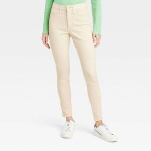 Universal Thread Women's Cream Skinny Jeans NWOT